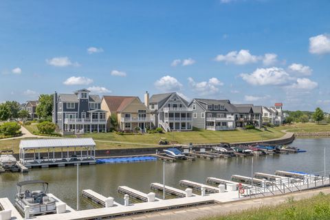 Tiny photo for 12 Redbud Row, Ottawa, IL 61350 (MLS # 12502993)