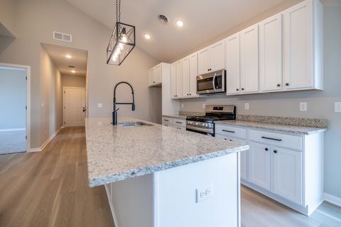 Tiny photo for 12 Redbud Row, Ottawa, IL 61350 (MLS # 12502993)