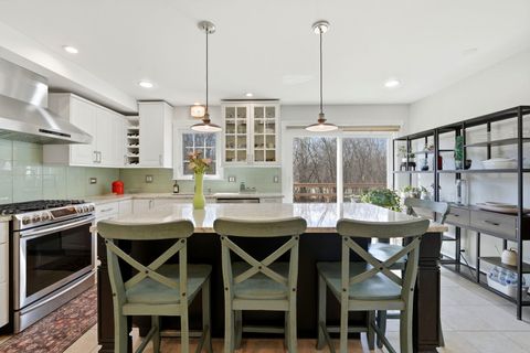 Tiny photo for 5 Middlebury Lane, Lincolnshire, IL 60069 (MLS # 12626598)