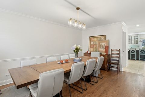 Tiny photo for 5 Middlebury Lane, Lincolnshire, IL 60069 (MLS # 12626598)