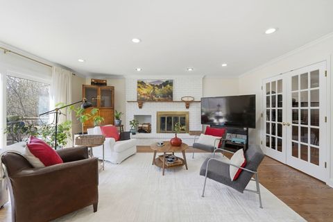 Tiny photo for 5 Middlebury Lane, Lincolnshire, IL 60069 (MLS # 12626598)