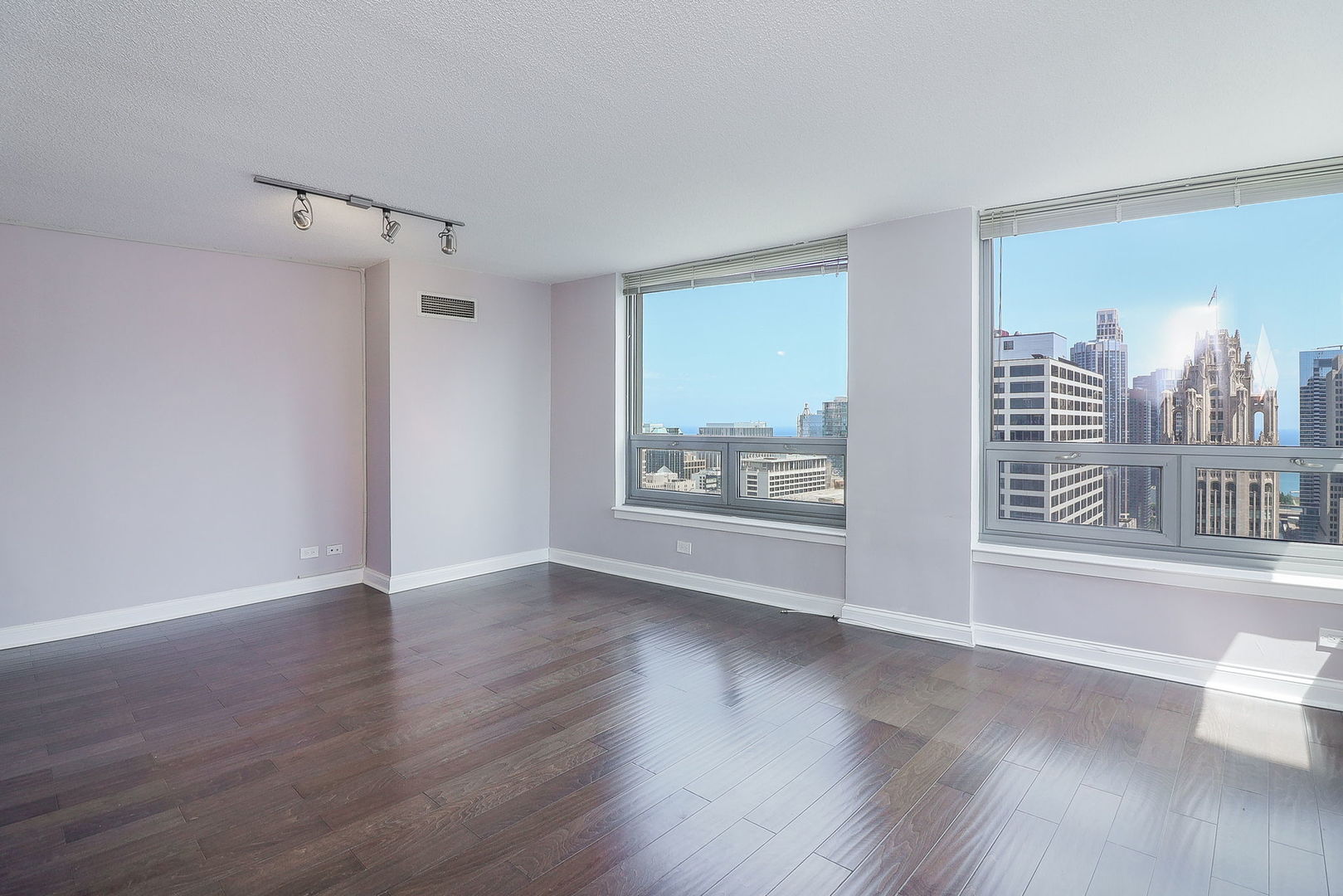 440 N Wabash Avenue 4511