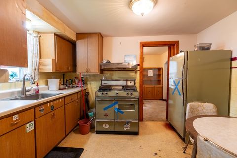 Tiny photo for 2802 Cuyler Avenue, Berwyn, IL 60402 (MLS # 12489158)