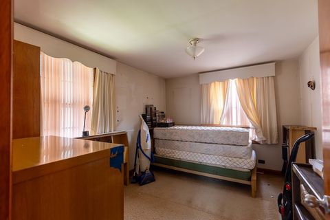 Tiny photo for 2802 Cuyler Avenue, Berwyn, IL 60402 (MLS # 12489158)