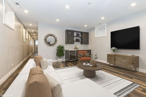 Tiny photo for 4915 S Martin Luther King Drive, Chicago, IL 60615 (MLS # 12438038)