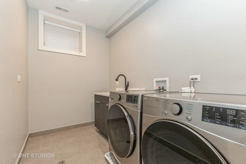 Tiny photo for 4915 S Martin Luther King Drive, Chicago, IL 60615 (MLS # 12438038)