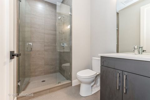 Tiny photo for 4915 S Martin Luther King Drive, Chicago, IL 60615 (MLS # 12438038)