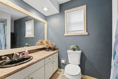 Tiny photo for 3775 29th Street, Bettendorf, IA 52722 (MLS # 12786934)