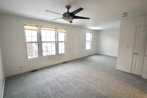 Tiny photo for 2711 Neubauer Circle, Lindenhurst, IL 60046 (MLS # 12536822)