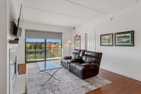 Tiny photo for 6420 Double Eagle Drive #403, Woodridge, IL 60517 (MLS # 12480976)