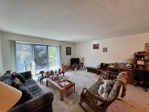 Tiny photo for 475 N Cass Avenue #212, Westmont, IL 60559 (MLS # 12488059)