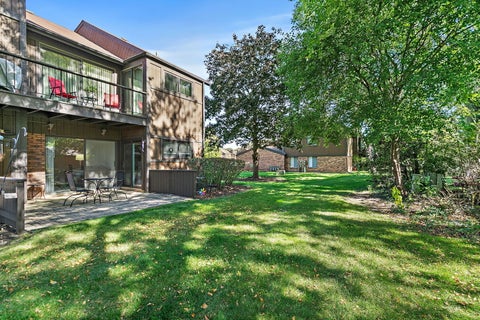 Tiny photo for 3 Creekside Circle #B, Elgin, IL 60123 (MLS # 12776258)