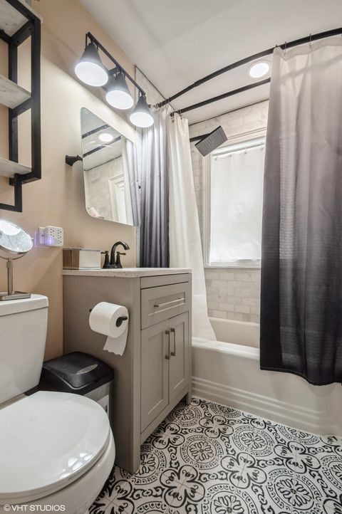 Tiny photo for 8460 River Grove Avenue, River Grove, IL 60171 (MLS # 12437511)