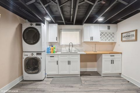 Tiny photo for 8460 River Grove Avenue, River Grove, IL 60171 (MLS # 12437511)