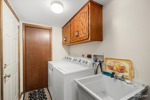 Tiny photo for 804 Shiloh Circle, Naperville, IL 60540 (MLS # 12739392)