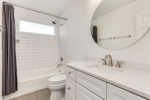 Tiny photo for 1251 W Fletcher Street #J, Chicago, IL 60657 (MLS # 12519288)