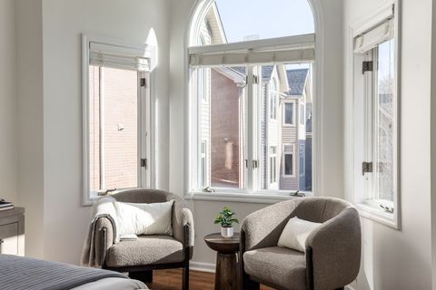 Tiny photo for 1251 W Fletcher Street #J, Chicago, IL 60657 (MLS # 12519288)