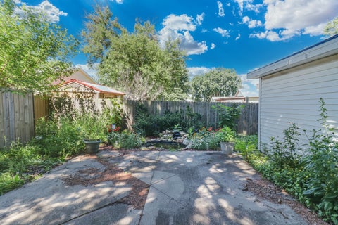 Tiny photo for 1508 W Chestnut Street, Bloomington, IL 61701 (MLS # 12684227)