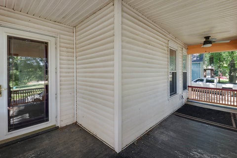 Tiny photo for 1508 W Chestnut Street, Bloomington, IL 61701 (MLS # 12684227)
