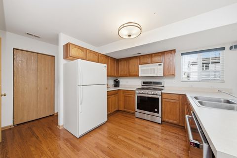 Tiny photo for 1758 Edith Lane, Aurora, IL 60504 (MLS # 12605484)