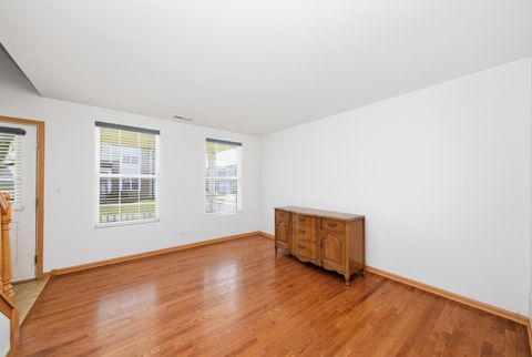 Tiny photo for 1758 Edith Lane, Aurora, IL 60504 (MLS # 12605484)