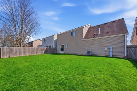 Tiny photo for 1758 Edith Lane, Aurora, IL 60504 (MLS # 12605484)