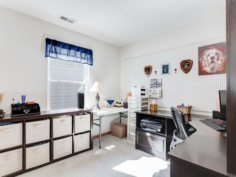 Tiny photo for 1994 Middlebury Drive, Aurora, IL 60503 (MLS # 12596047)