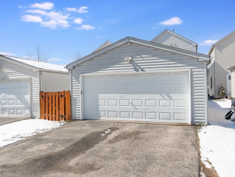 Tiny photo for 1994 Middlebury Drive, Aurora, IL 60503 (MLS # 12596047)