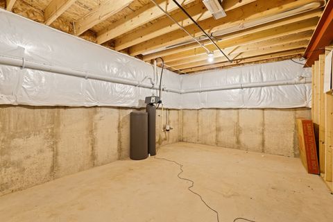 Tiny photo for 2020 Squire Circle, Yorkville, IL 60560 (MLS # 12517091)