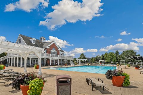 Tiny photo for 2020 Squire Circle, Yorkville, IL 60560 (MLS # 12517091)