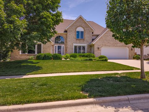 Tiny photo for 9 Red Stone Court, Bloomington, IL 61704 (MLS # 12657044)