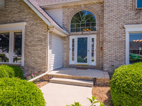 Tiny photo for 9 Red Stone Court, Bloomington, IL 61704 (MLS # 12657044)