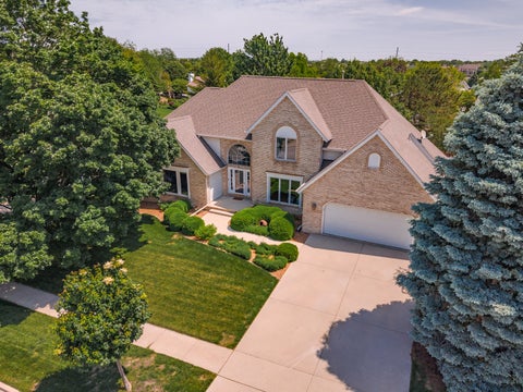 Tiny photo for 9 Red Stone Court, Bloomington, IL 61704 (MLS # 12657044)