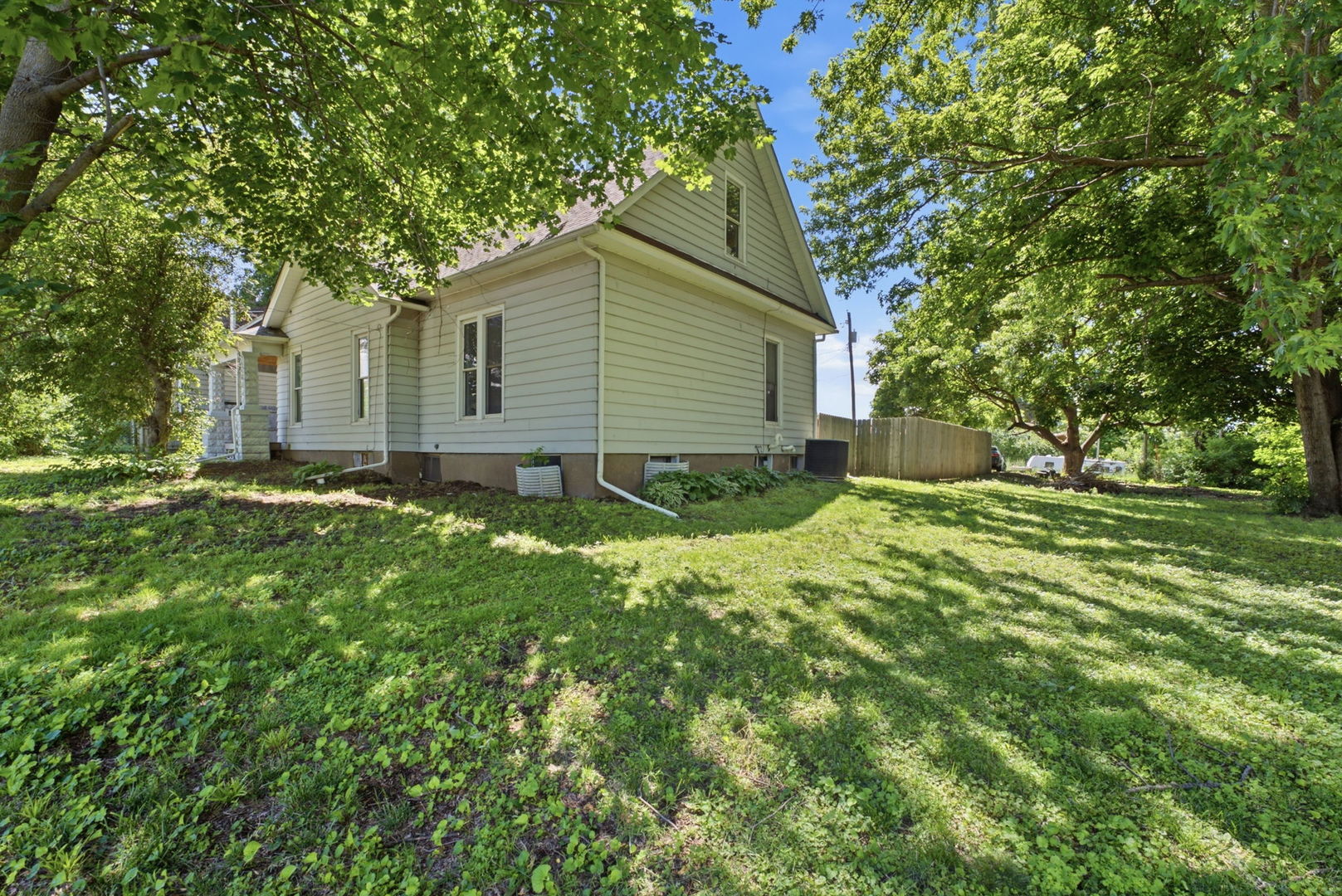 908 4th Street