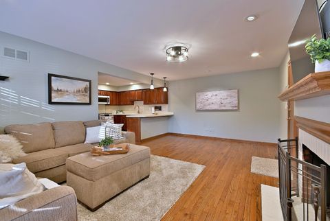 Tiny photo for 1612 Stonebridge Trail, Wheaton, IL 60189 (MLS # 12527782)