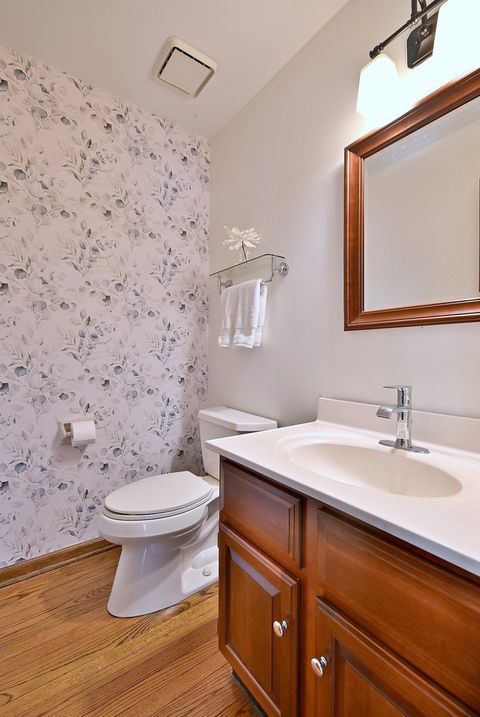 Tiny photo for 1612 Stonebridge Trail, Wheaton, IL 60189 (MLS # 12527782)