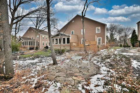 Tiny photo for 1612 Stonebridge Trail, Wheaton, IL 60189 (MLS # 12527782)