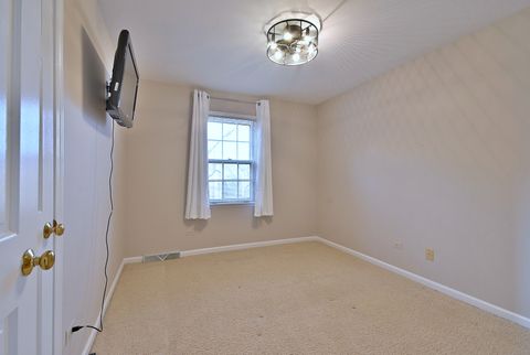 Tiny photo for 1612 Stonebridge Trail, Wheaton, IL 60189 (MLS # 12527782)