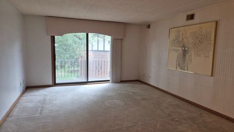 Tiny photo for 10845 S 84th Avenue #2A, Palos Hills, IL 60465 (MLS # 12499143)