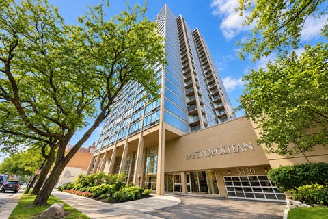 Photo of 5320 N Sheridan Road #1607, Chicago, IL 60640 (MLS # 12766698)