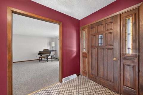 Tiny photo for 113 Ebbesen Street, DeKalb, IL 60115 (MLS # 12685511)