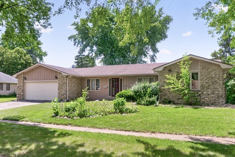 Photo of 113 Ebbesen Street, DeKalb, IL 60115 (MLS # 12685511)