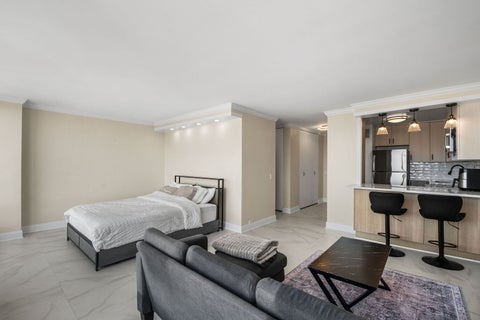 Tiny photo for 5445 N Sheridan Road #2109, Chicago, IL 60640 (MLS # 12776931)