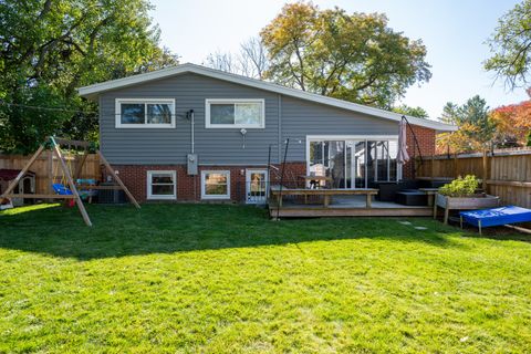 Tiny photo for 950 Brookside Lane, Deerfield, IL 60015 (MLS # 12573774)