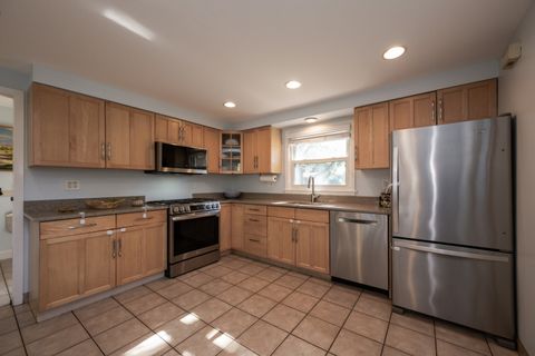 Tiny photo for 950 Brookside Lane, Deerfield, IL 60015 (MLS # 12573774)