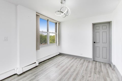 Tiny photo for 33 N Main Street #5B, Lombard, IL 60148 (MLS # 12702534)