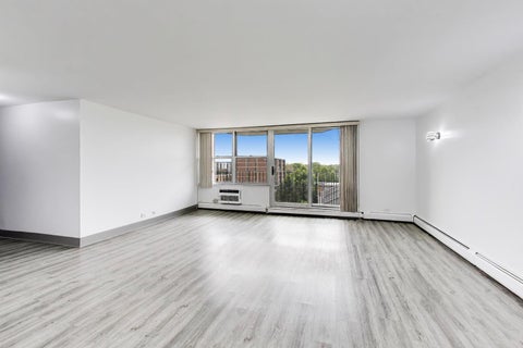 Tiny photo for 33 N Main Street #5B, Lombard, IL 60148 (MLS # 12702534)