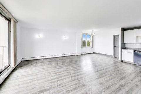 Tiny photo for 33 N Main Street #5B, Lombard, IL 60148 (MLS # 12702534)