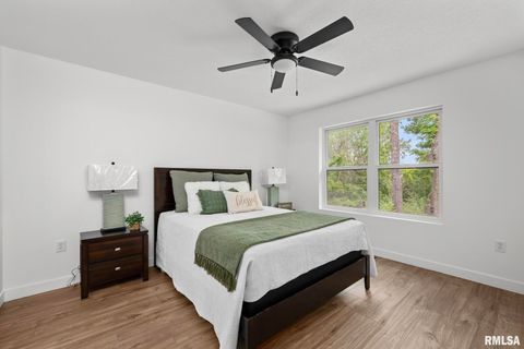 Tiny photo for 813 WILLIAMS Way, Carbon Cliff, IL 61239 (MLS # QC4268726)