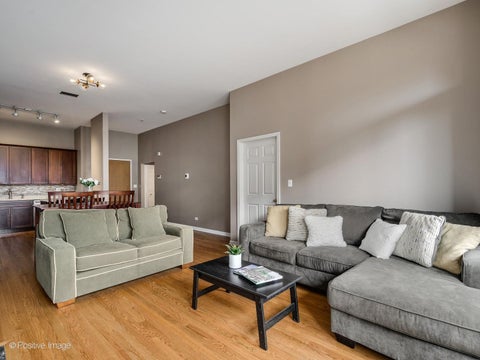 Tiny photo for 1350 W Fullerton Avenue #210, Chicago, IL 60614 (MLS # 12770914)
